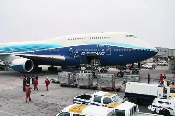 1647423254268448.png 空運進口報關代理_副本.png